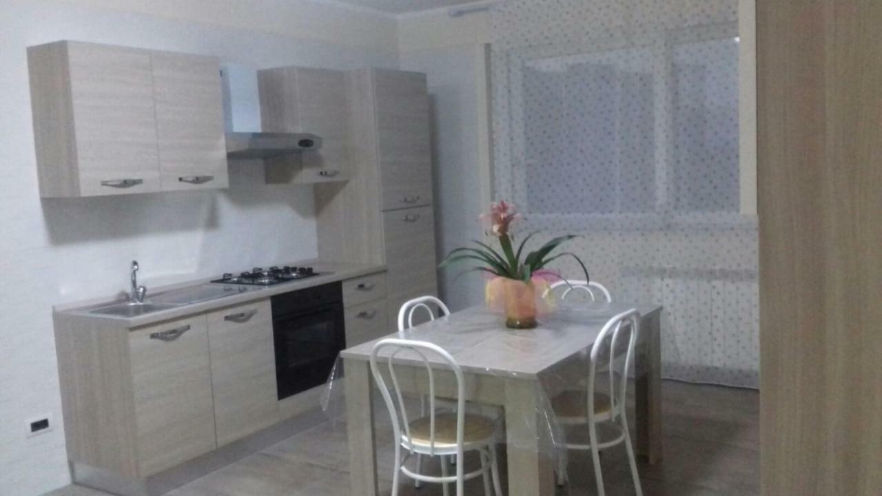 Palazzo Del Mare Apartment Наполи Екстериор снимка