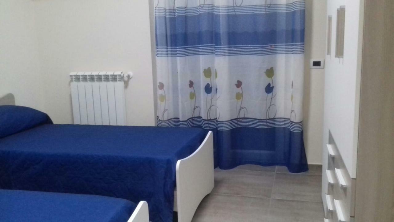Palazzo Del Mare Apartment Наполи Екстериор снимка